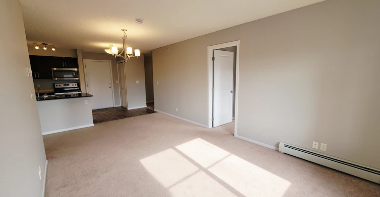 411-5370 Chappelle Road Southwest, Edmonton, AB, T6W 3L5 - 3
