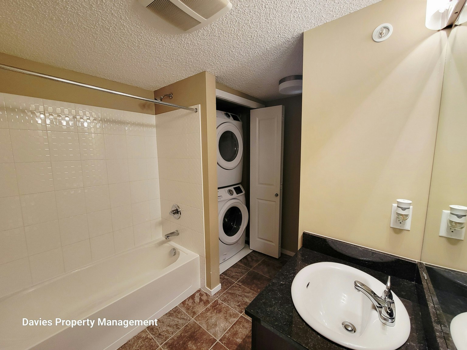 411-5370 Chappelle Road Southwest, Edmonton, AB, T6W 3L5 - 10