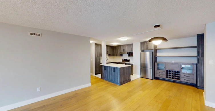 1001 13 Avenue SW, Calgary, AB, T2R 0L5 - 4