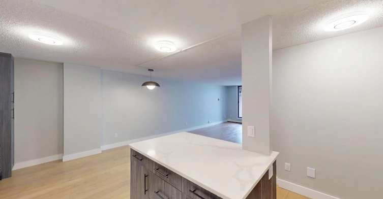 1001 13 Avenue SW, Calgary, AB, T2R 0L5 - 3