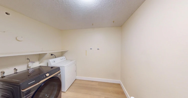 1001 13 Avenue SW, Calgary, AB, T2R 0L5 - 7