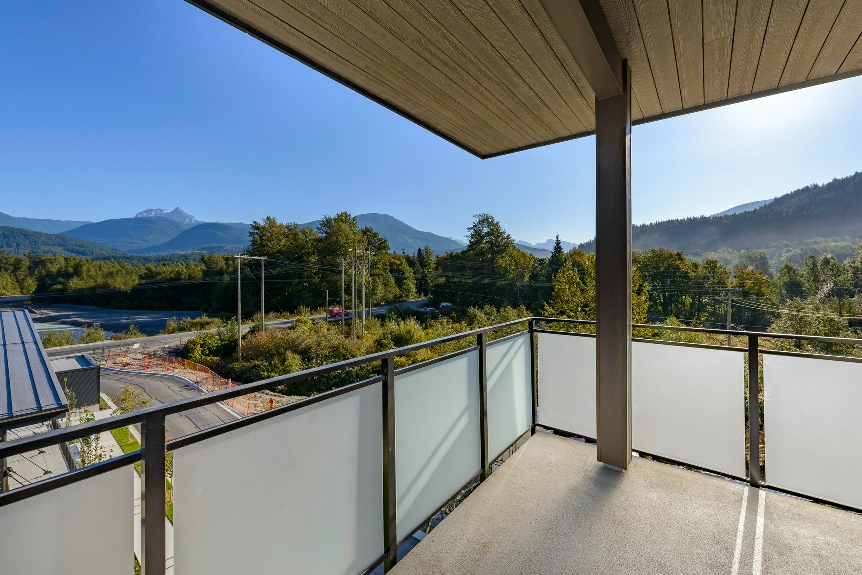 1931 Evergreen Lane, Squamish, BC, V8B 1H3 - 11