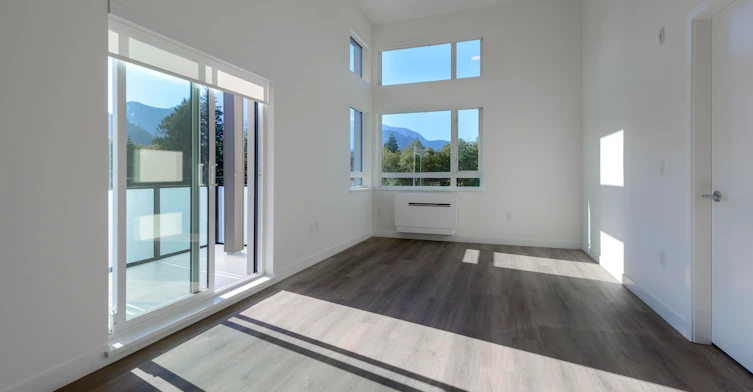 1931 Evergreen Lane, Squamish, BC, V8B 1H3 - 4