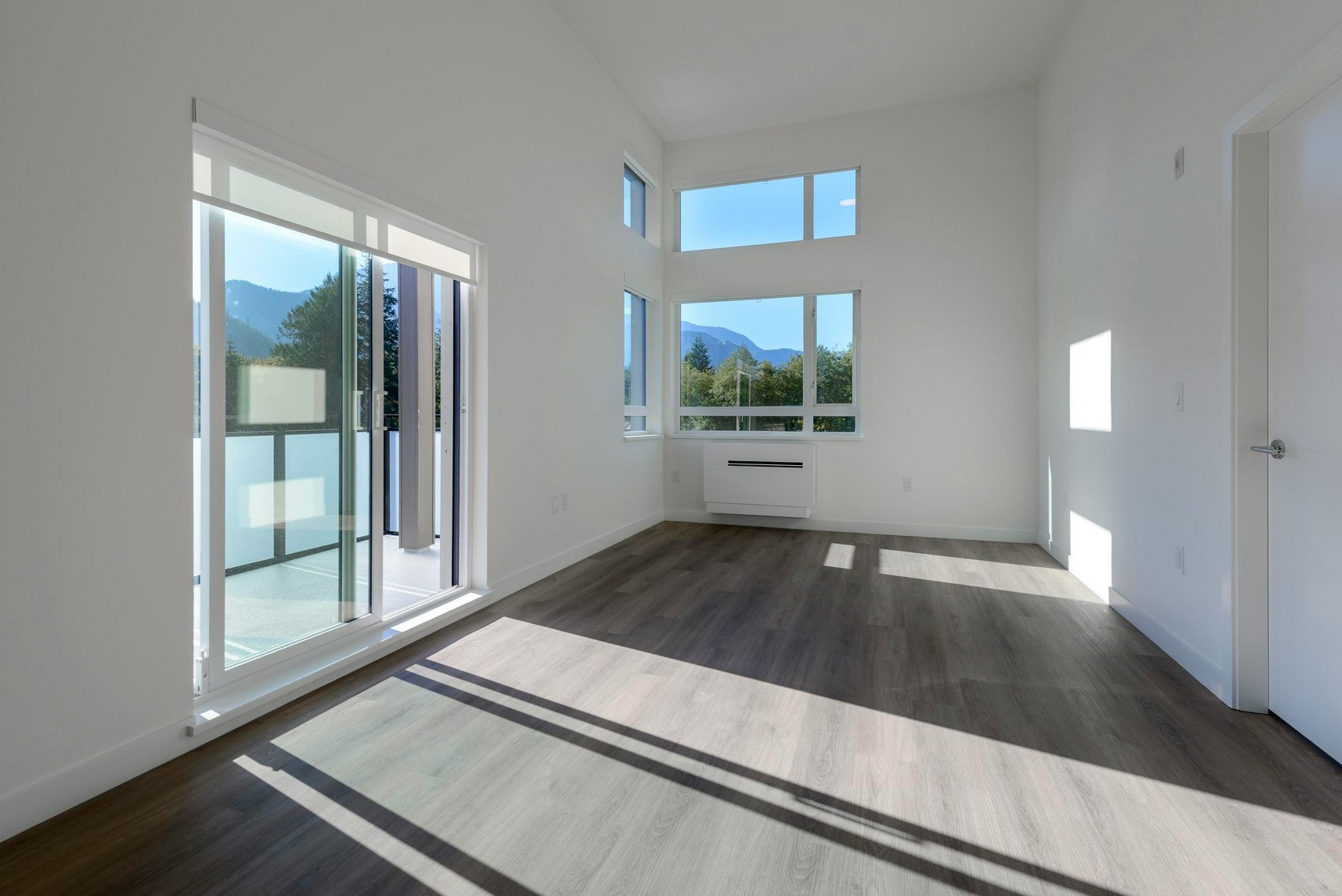 1931 Evergreen Lane, Squamish, BC, V8B 1H3 - 4