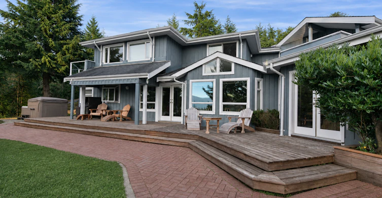 431 Sunset Road, Bowen Island, BC, V0N 1G2