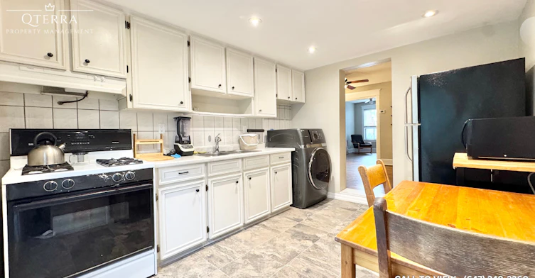 1-282 A Brock Avenue, Toronto, ON, M6K 2M4 - 5