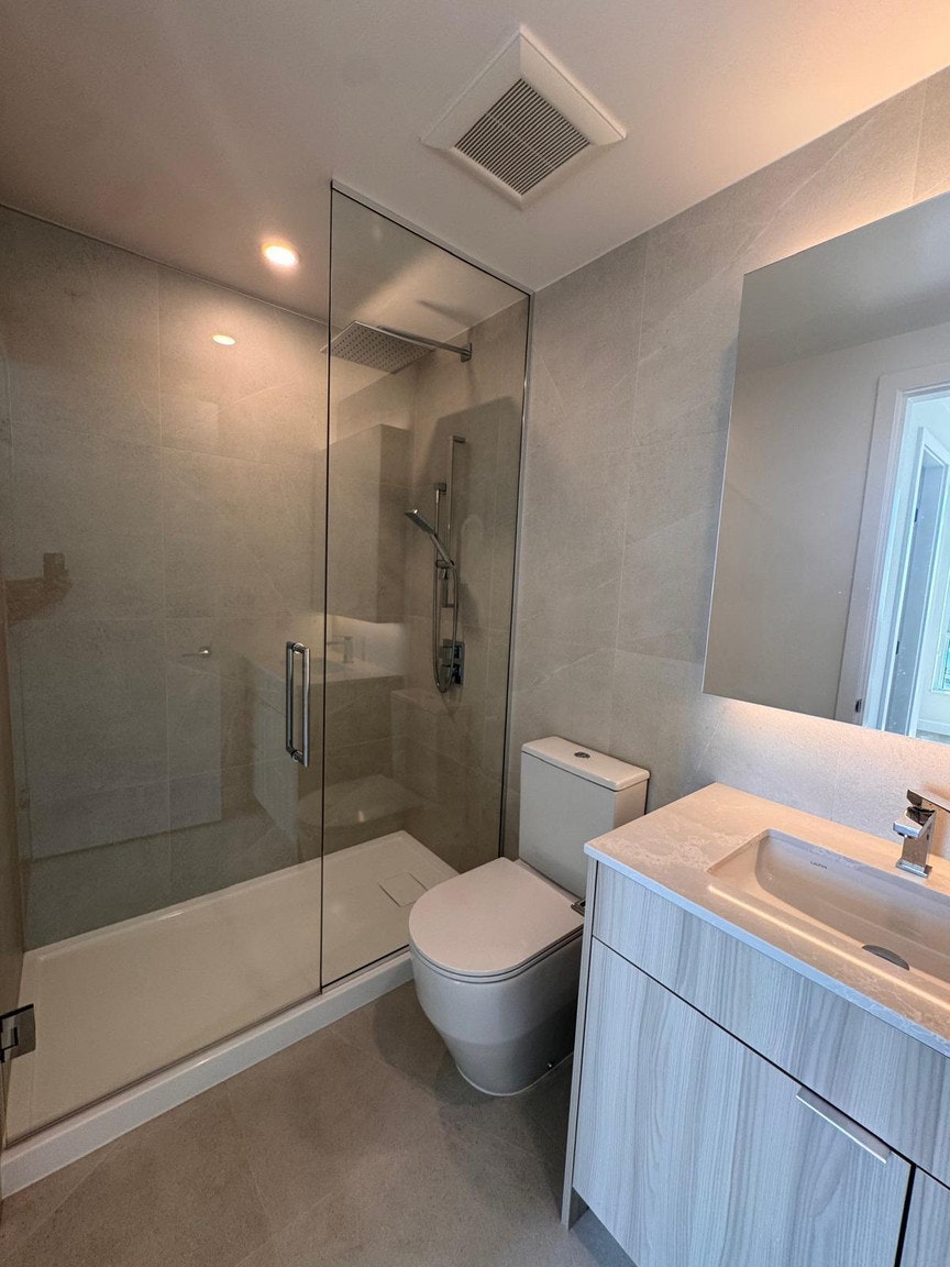 6087 Wilson Avenue, Burnaby, BC, V5H 0M1 - 5
