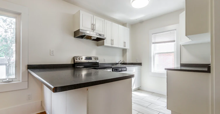 120 Glasgow Street, Kitchener, ON, N2G 1T1 - 6
