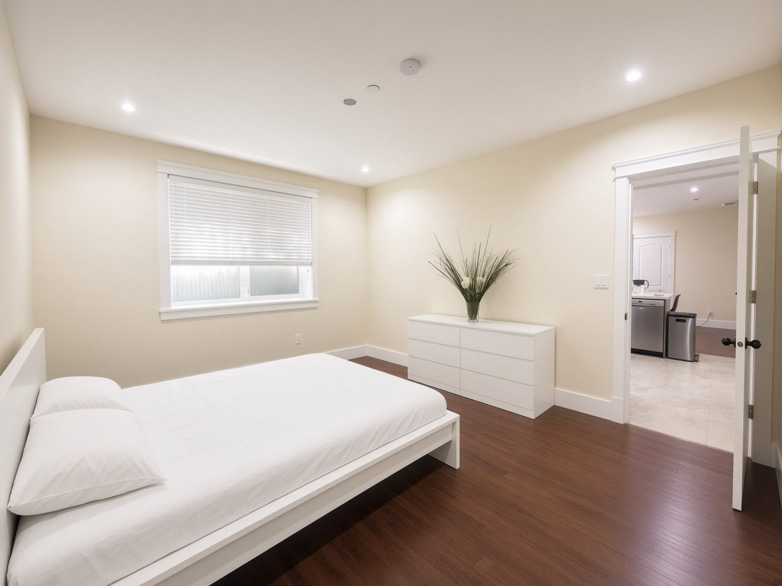 1775 Mathers Avenue, West Vancouver, BC, V7V 2G6 - 8