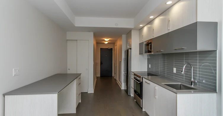 255 Bay Street, Ottawa, ON, K1R 0C5 - 8