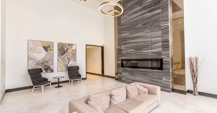 255 Bay Street, Ottawa, ON, K1R 0C5 - 3