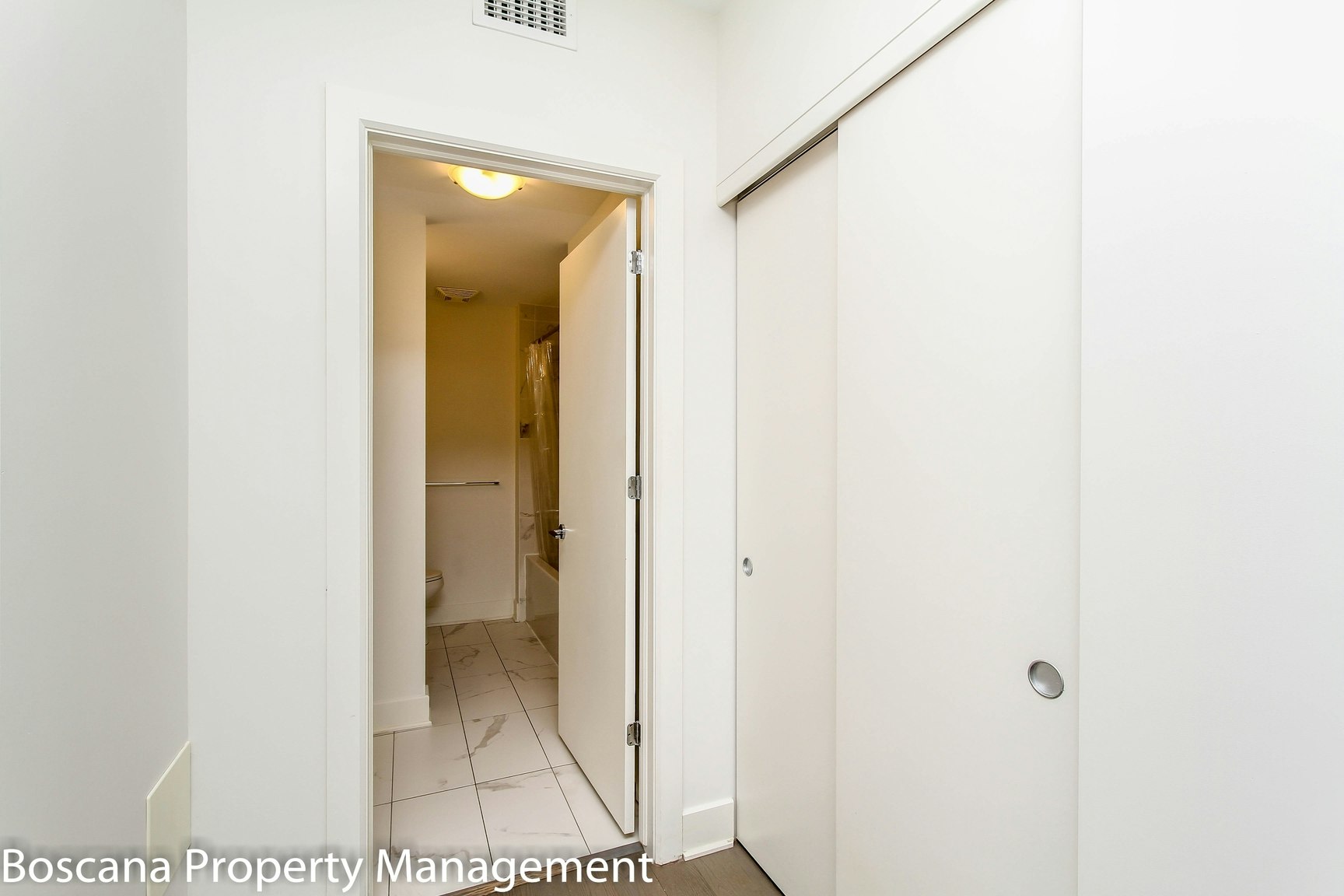 255 Bay Street, Ottawa, ON, K1R 0C5 - 17