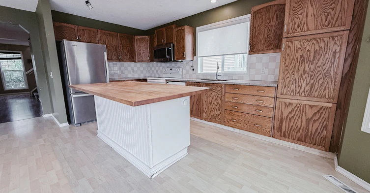 Upper-27 Hidden Crescent Northwest, Calgary, AB, T3A 5L3 - 6