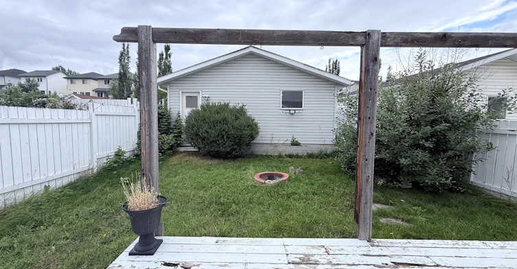 Upper-27 Hidden Crescent Northwest, Calgary, AB, T3A 5L3 - 23