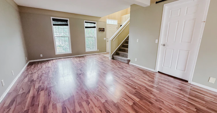 Upper-27 Hidden Crescent Northwest, Calgary, AB, T3A 5L3 - 10