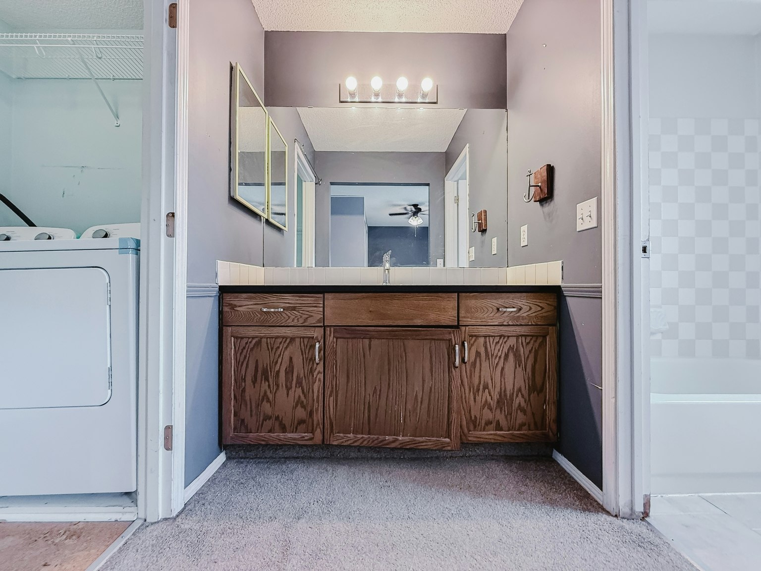 Upper-27 Hidden Crescent Northwest, Calgary, AB, T3A 5L3 - 19