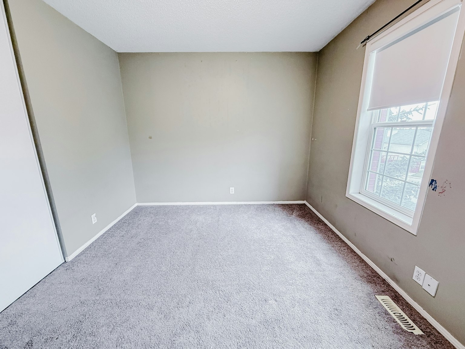 Upper-27 Hidden Crescent Northwest, Calgary, AB, T3A 5L3 - 12