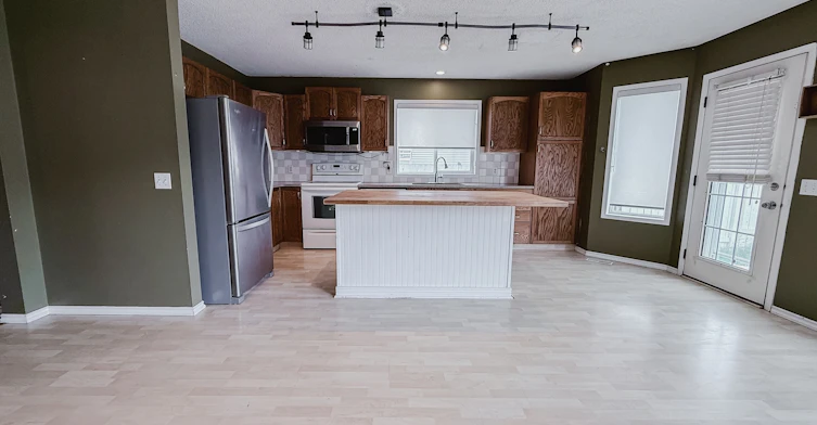 Upper-27 Hidden Crescent Northwest, Calgary, AB, T3A 5L3 - 5