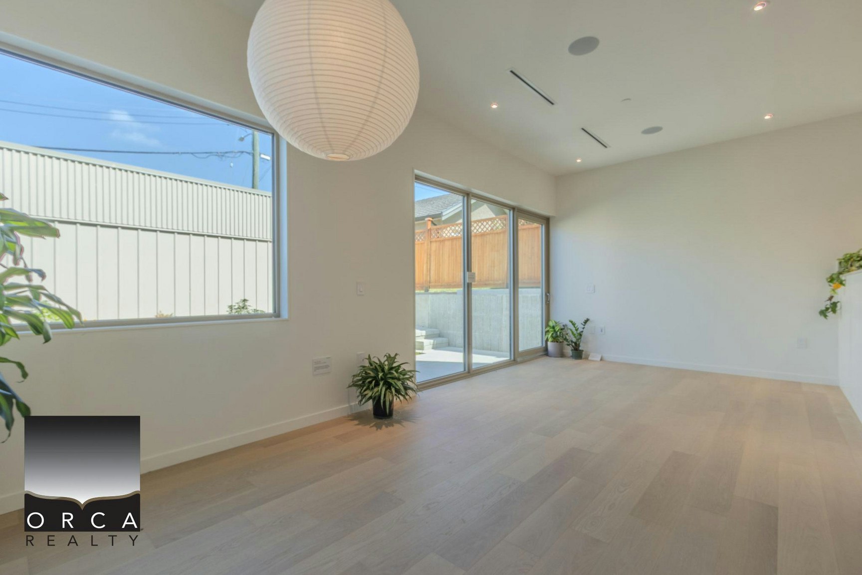2915 East 5th Avenue, Vancouver, BC, V5M 1N6 - 4