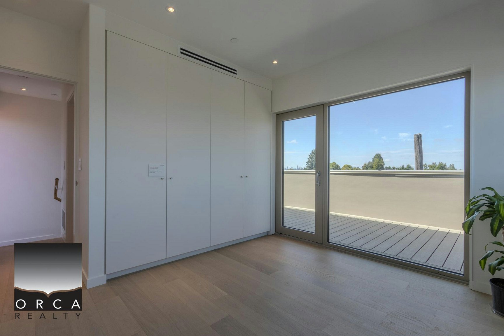 2915 East 5th Avenue, Vancouver, BC, V5M 1N6 - 21