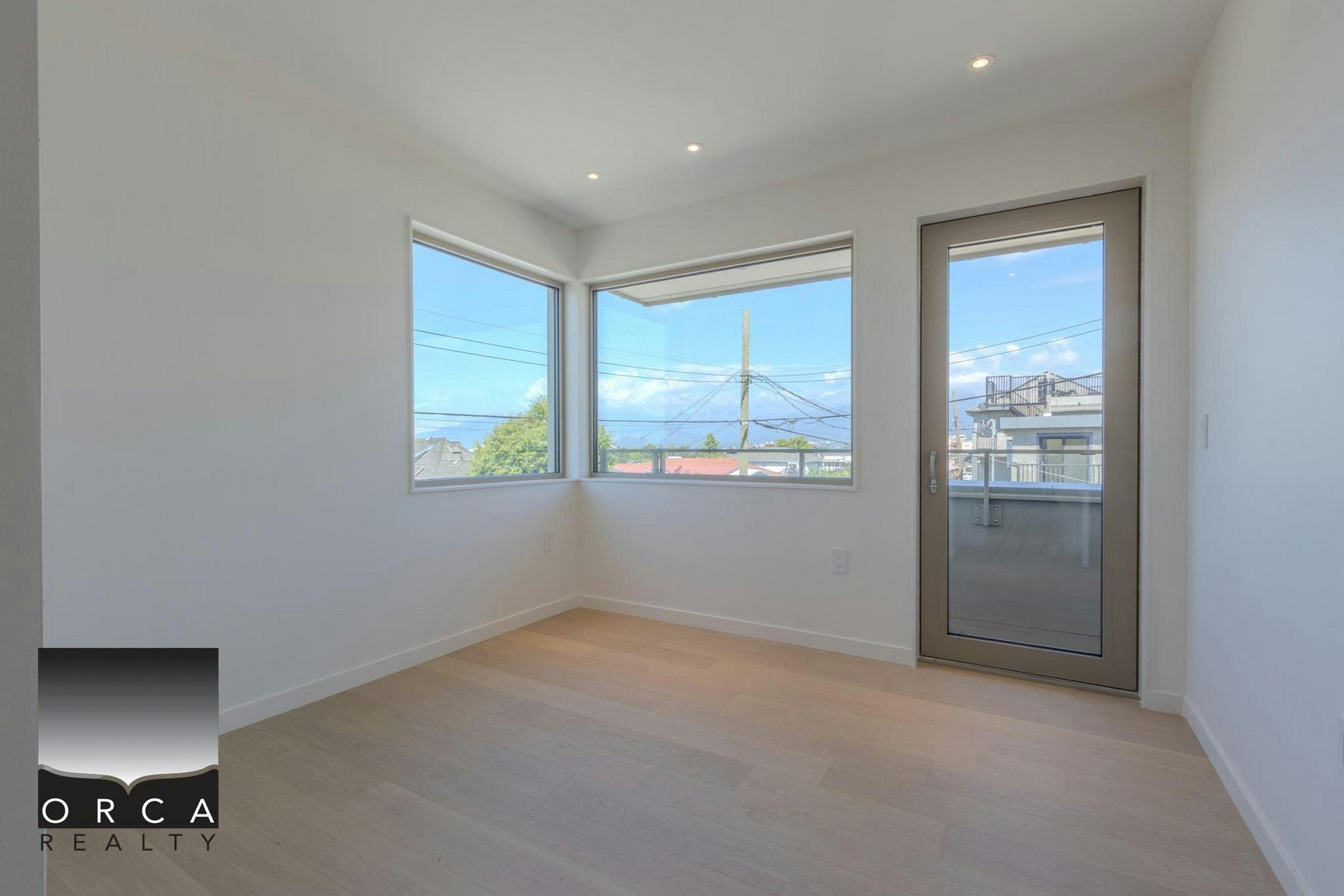2915 East 5th Avenue, Vancouver, BC, V5M 1N6 - 12