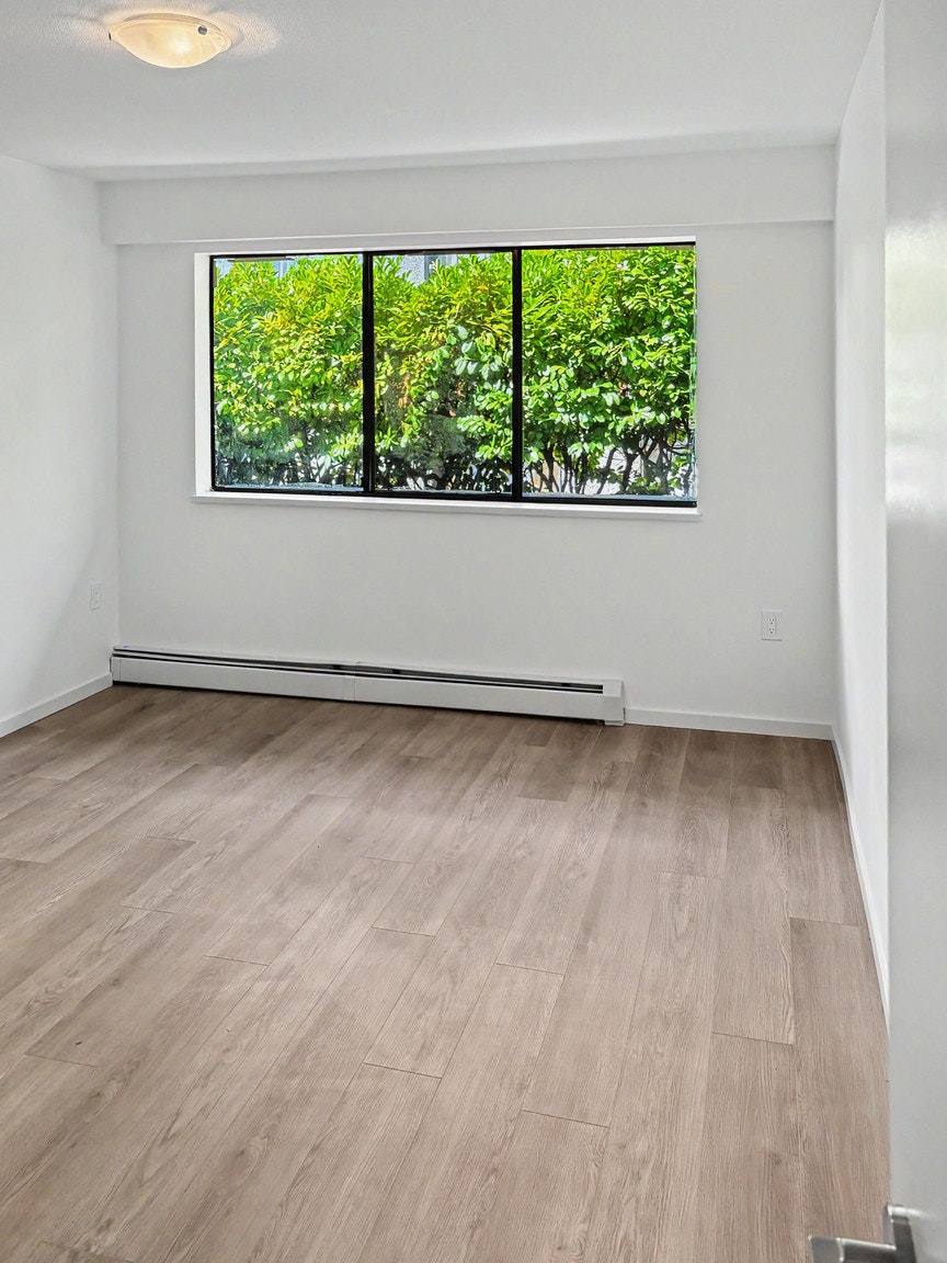 102-122 East 18th Street, North Vancouver, BC, V7L 2X5 - 6