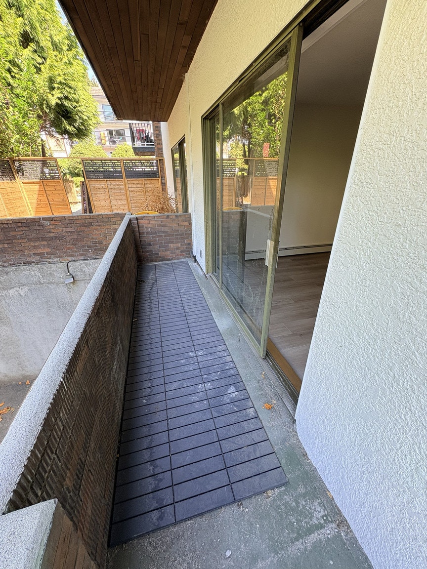 102-122 East 18th Street, North Vancouver, BC, V7L 2X5 - 5
