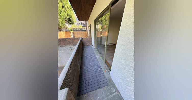 102-122 East 18th Street, North Vancouver, BC, V7L 2X5 - 5