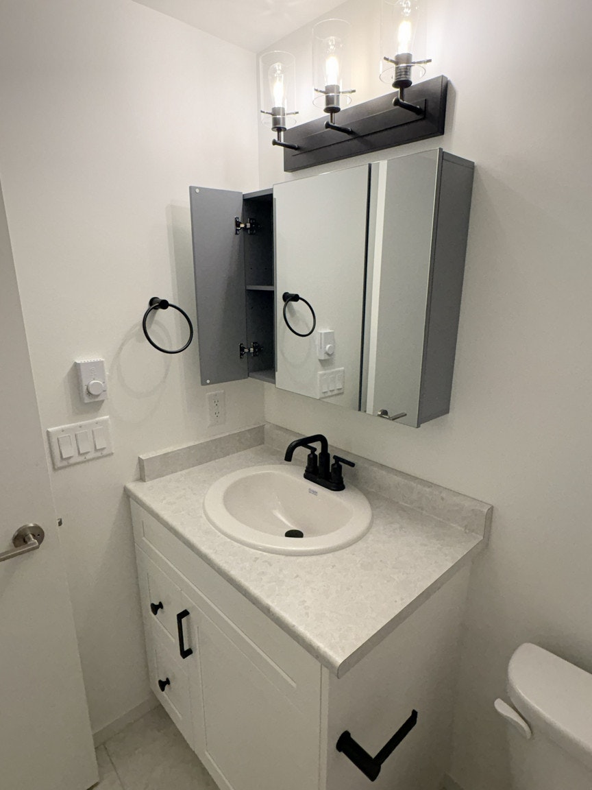 103-122 East 18th Street, North Vancouver, BC, V7L 2X5 - 6