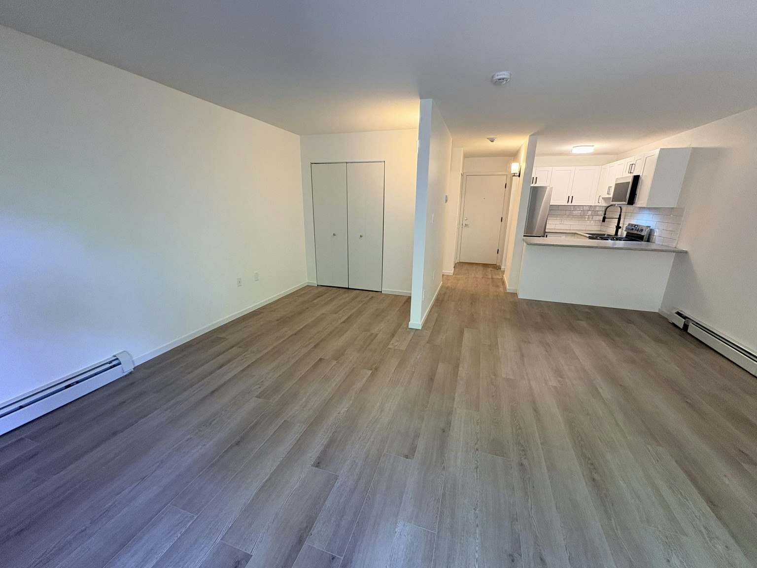 103-122 East 18th Street, North Vancouver, BC, V7L 2X5 - 11