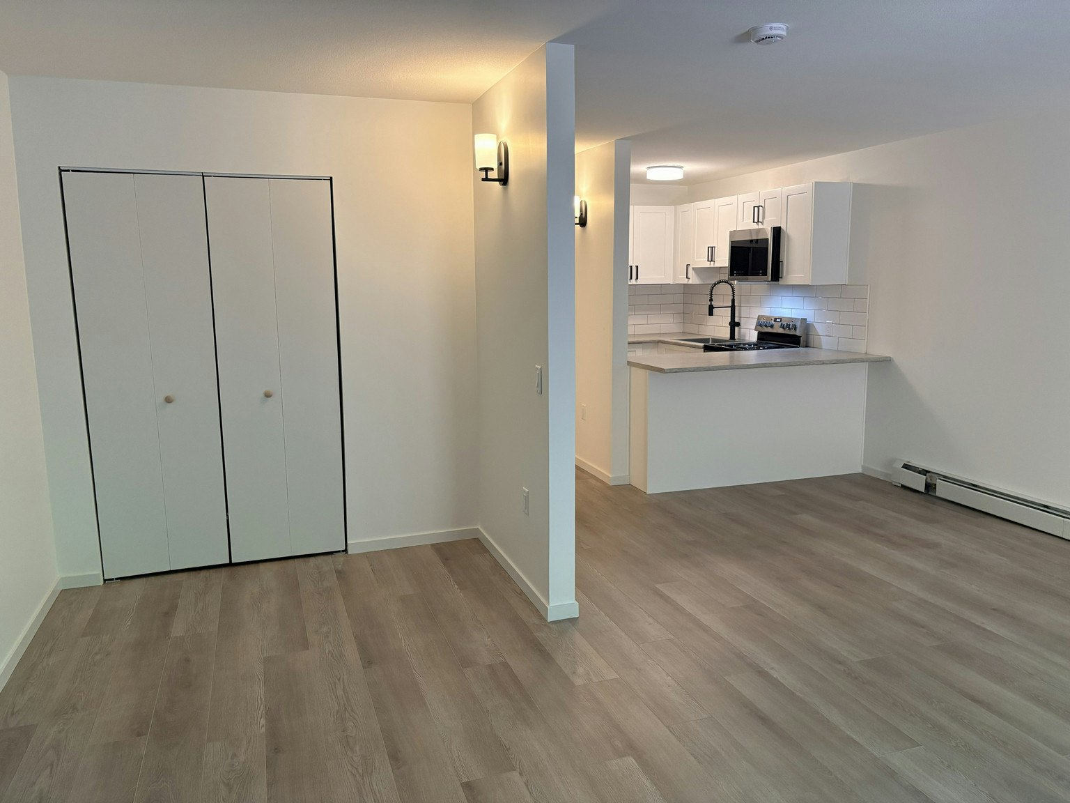 103-122 East 18th Street, North Vancouver, BC, V7L 2X5 - 10