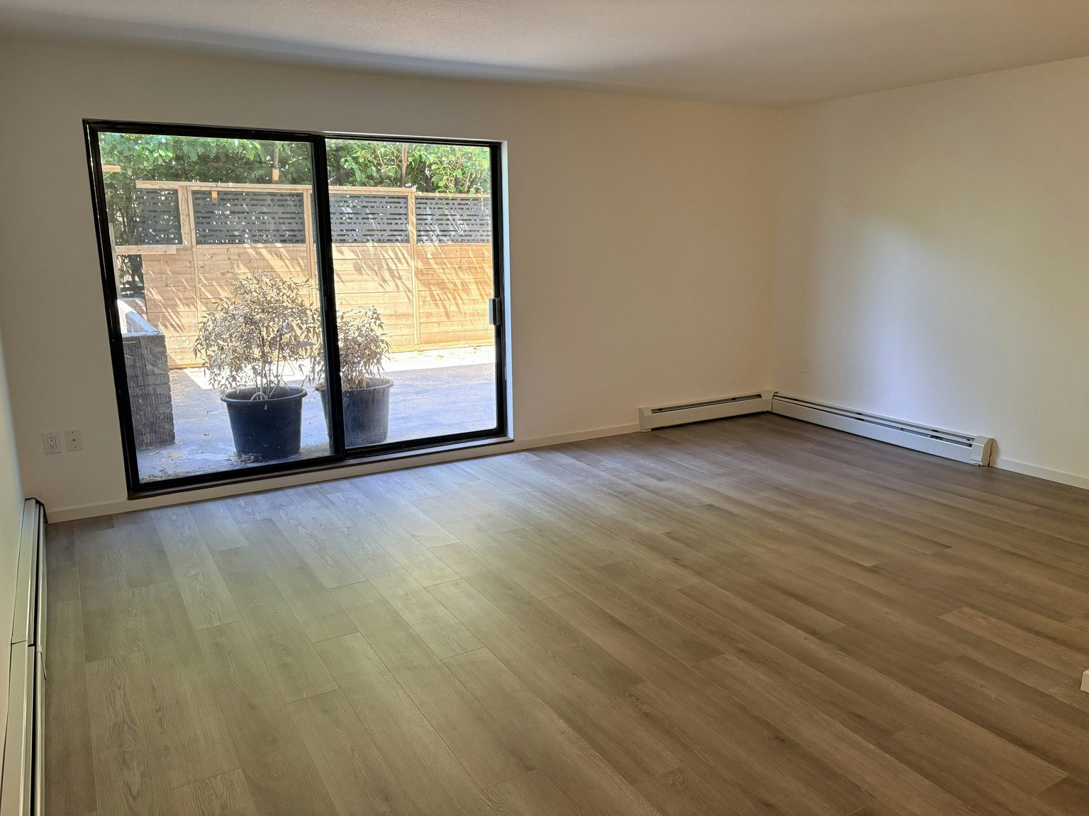 103-122 East 18th Street, North Vancouver, BC, V7L 2X5 - 7