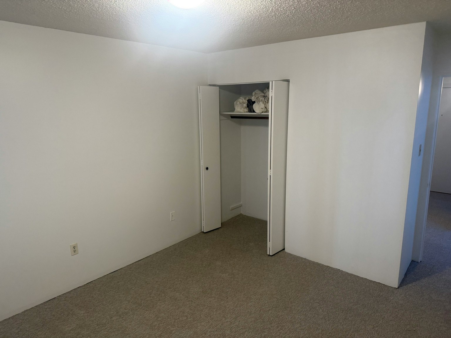105-122 East 18th Street, North Vancouver, BC, V7L 2X5 - 8