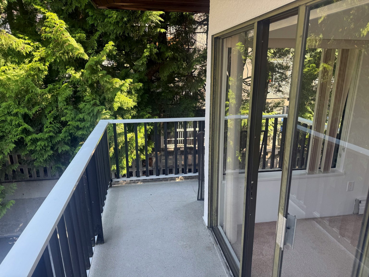 205-122 East 18th Street, North Vancouver, BC, V7L 2X5 - 3
