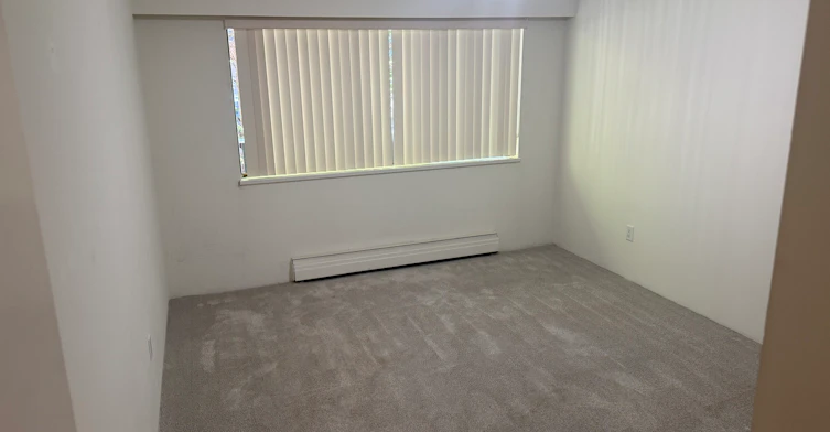 207-122 East 18th Street, North Vancouver, BC, V7L 2X5 - 4