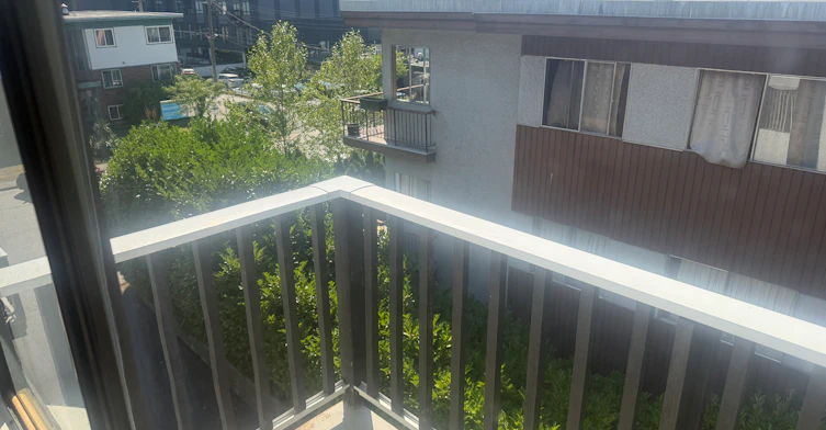 302-122 East 18th Street, North Vancouver, BC, V7L 2X5 - 3