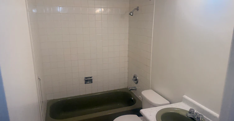 302-122 East 18th Street, North Vancouver, BC, V7L 2X5