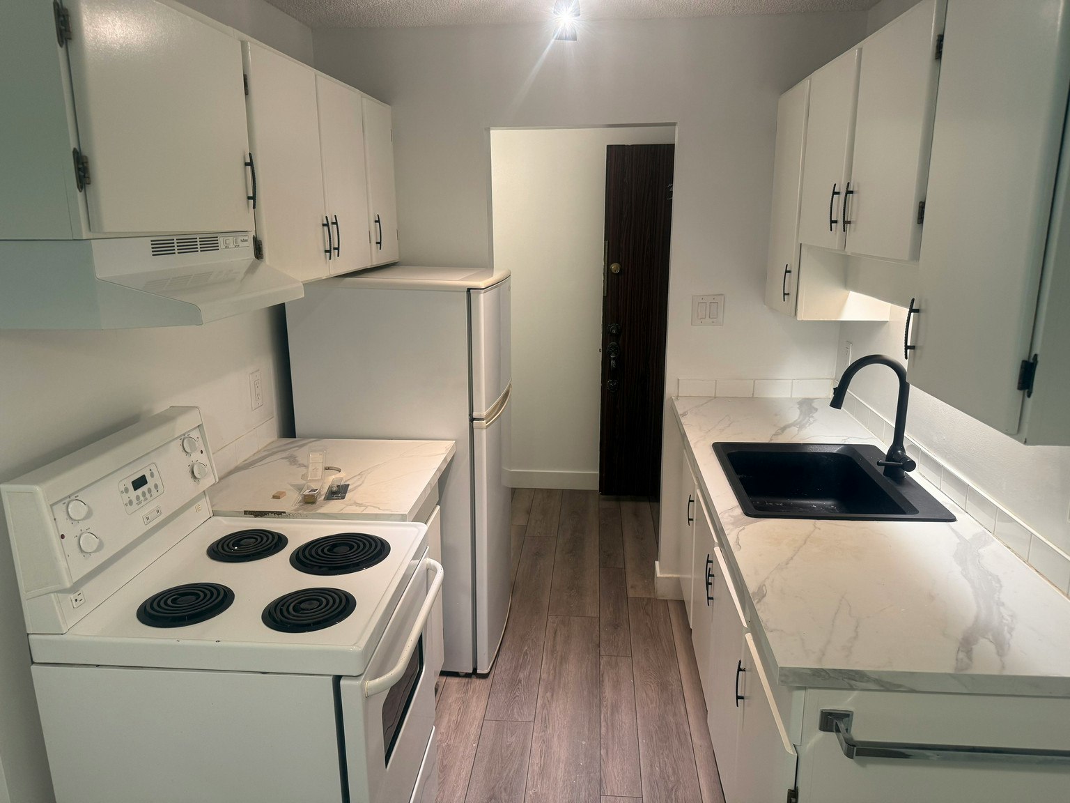 307-122 East 18th Street, North Vancouver, BC, V7L 2X5