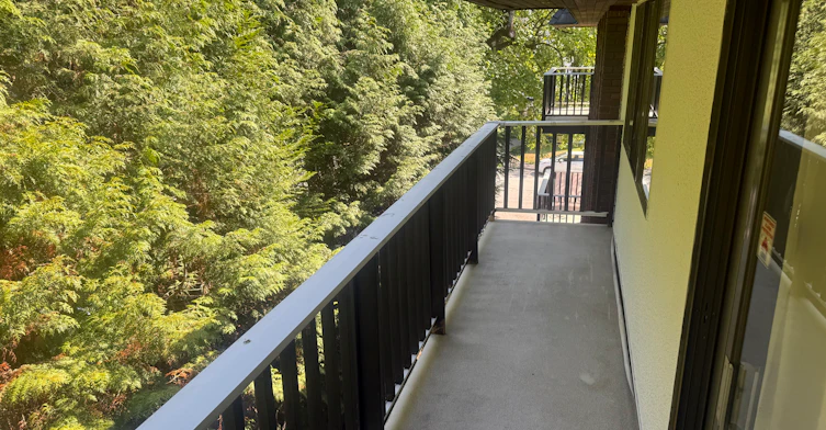 307-122 East 18th Street, North Vancouver, BC, V7L 2X5 - 6
