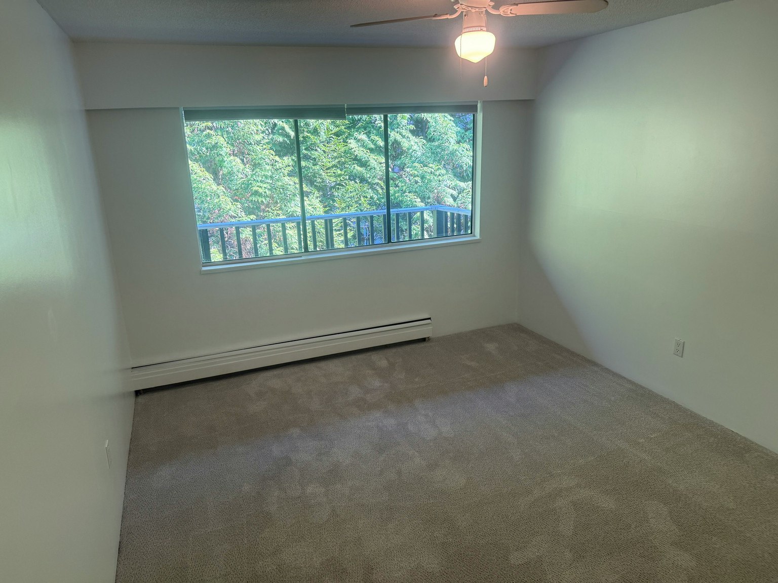 307-122 East 18th Street, North Vancouver, BC, V7L 2X5 - 5