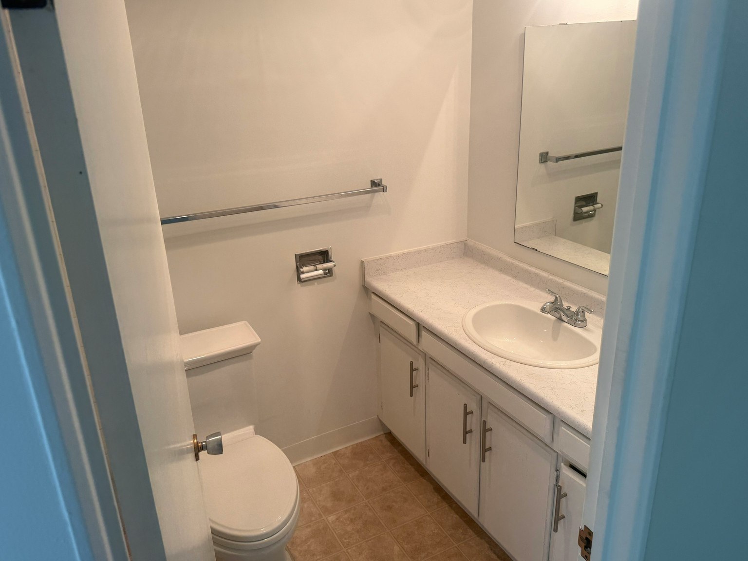 308-122 East 18th Street, North Vancouver, BC, V7L 2X5 - 4