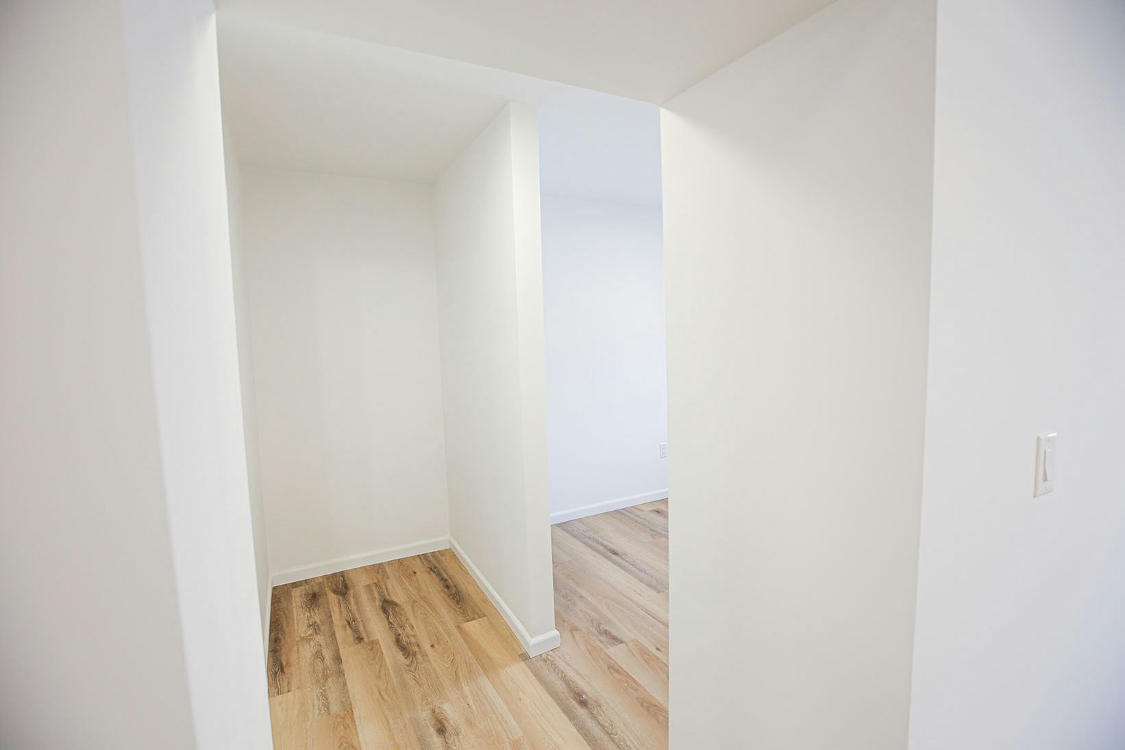244 King Street, Welland, ON - 9