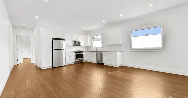 Suite B-7450 228 Street, Langley, BC, V2Y 2S2 - 5
