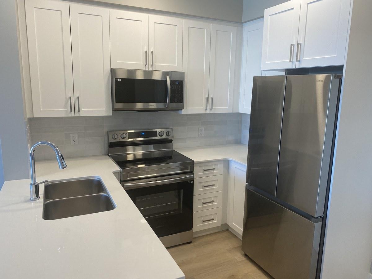 426-12804 140 Avenue Northwest, Edmonton, AB, T6V 0M2 - 3