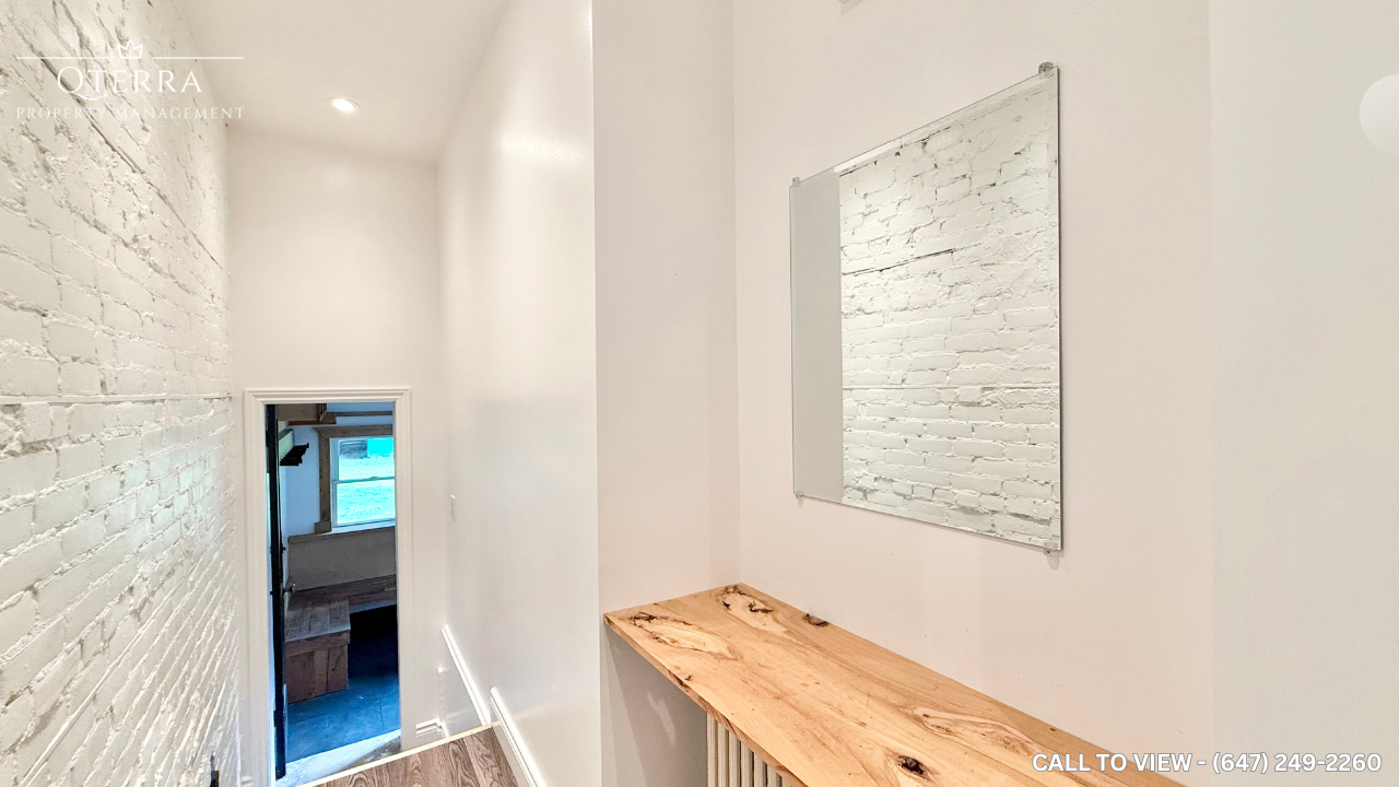 1-115 Close Avenue, Toronto, ON, M6K 1H6 - 8