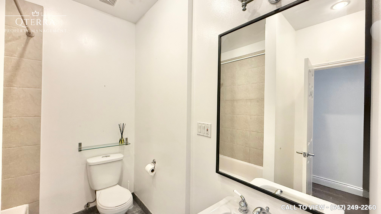 1-115 Close Avenue, Toronto, ON, M6K 1H6 - 6