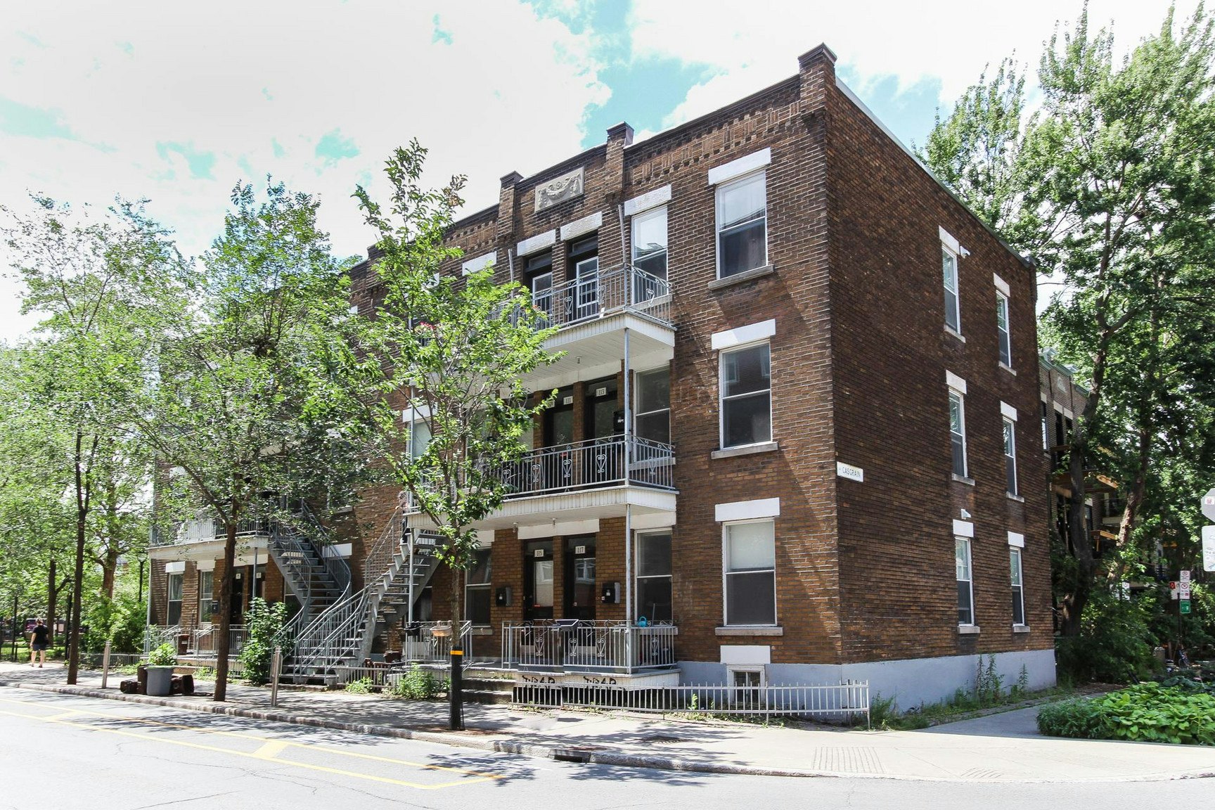 113-113 Laurier Avenue Est, Montréal, QC, H2T 1E7 - 24