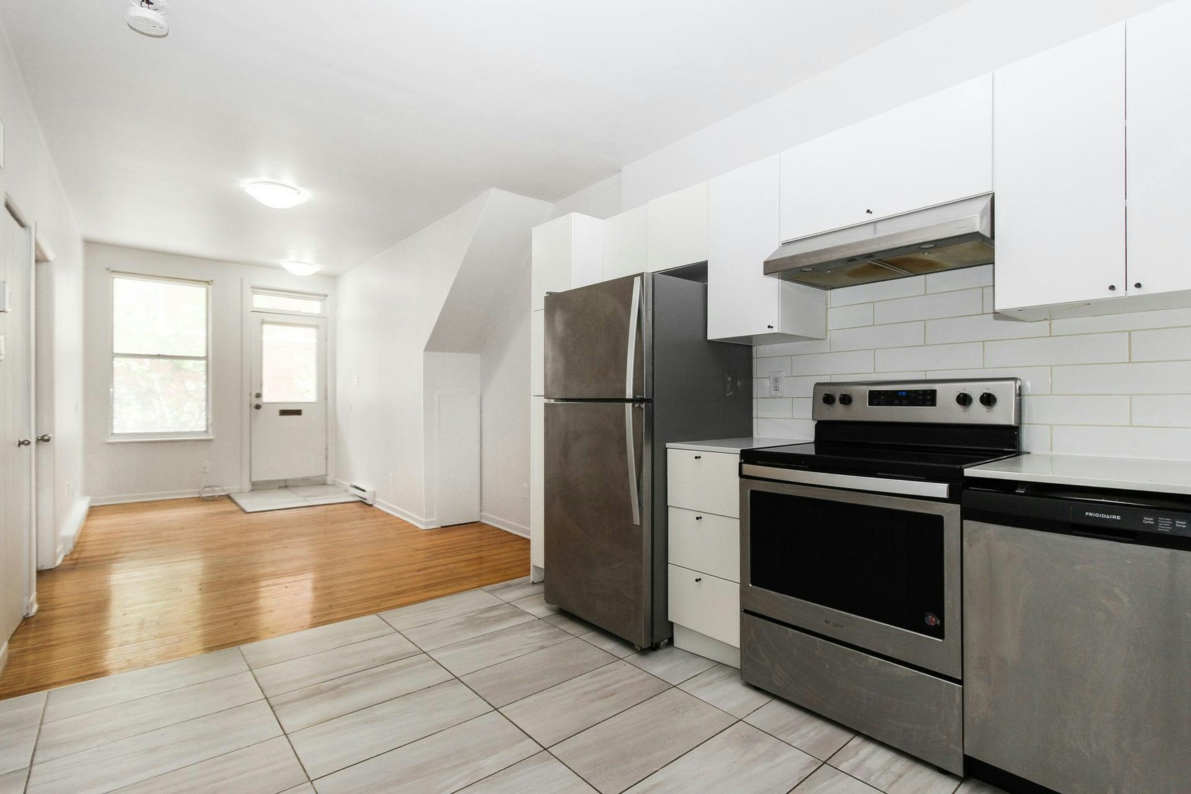 113-113 Laurier Avenue Est, Montréal, QC, H2T 1E7 - 2