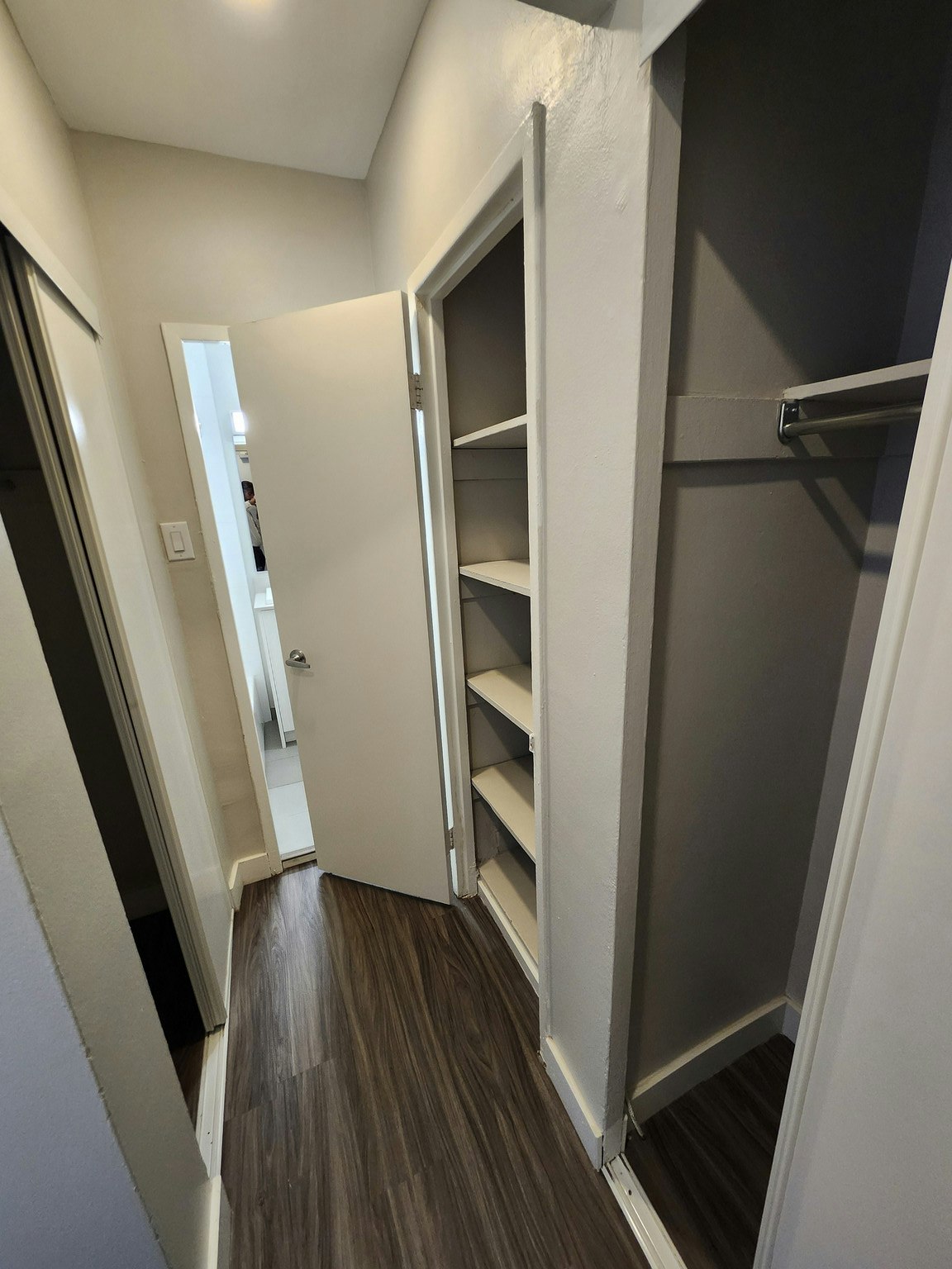 31 Spencer Avenue, Toronto, ON, M6K 2J9 - 8