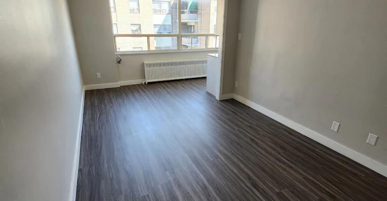 31 Spencer Avenue, Toronto, ON, M6K 2J9 - 6